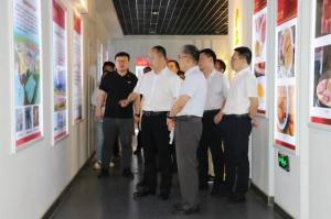 國(guó)辦秘書四局副局長(zhǎng)管晉華蒞臨洛陽(yáng)正大食品調(diào)研